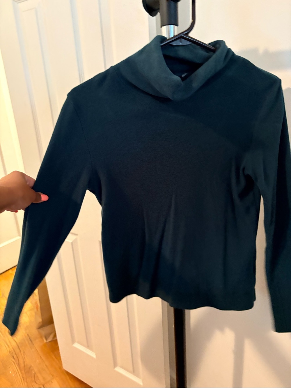 Uniqlo Forest Green Turtleneck Sweater